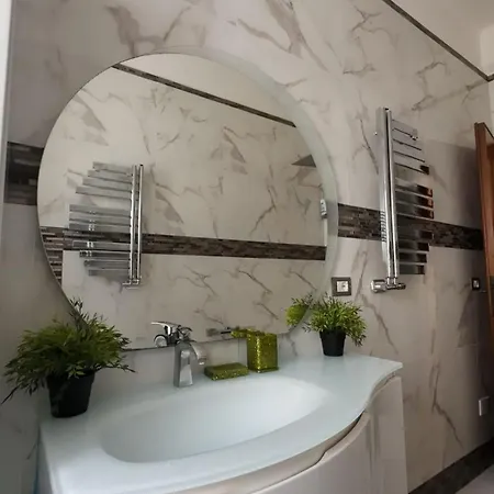 Centro Vicinissimo Mare דירה *