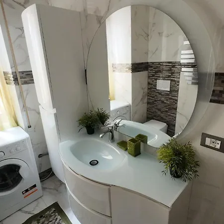 Centro Vicinissimo Mare ראפאלו